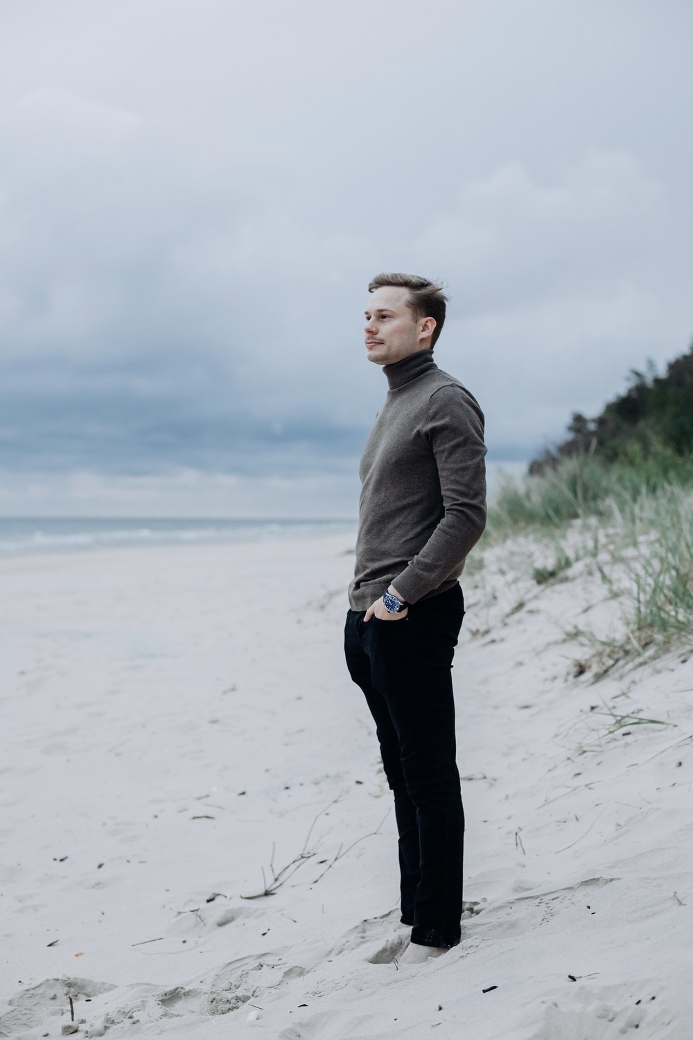Romantyczna sesja narzeczeńska na plaży Międzyzdrojów