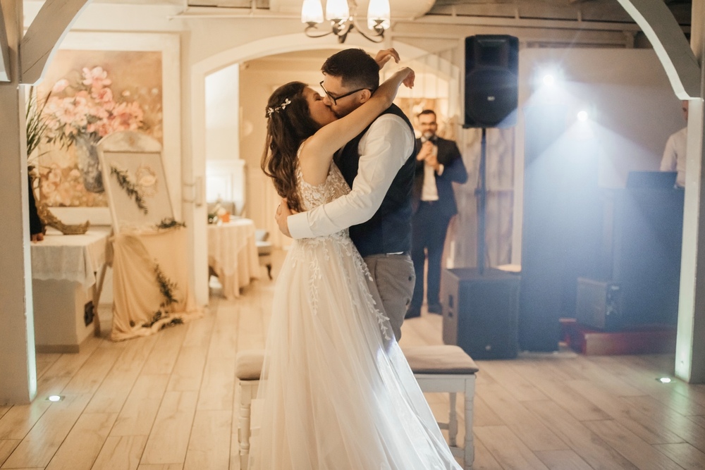 Greys Siedlec: elegancja w detalach ślubnych